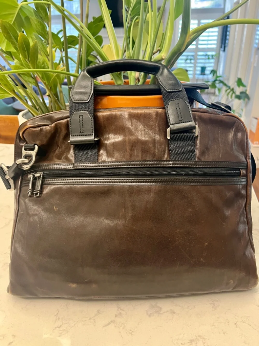 TUMI men's leather briefcase/laptop bag